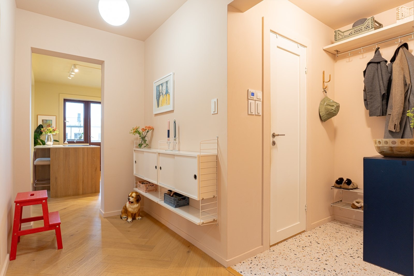 Terrazzofliser fra Modena i gang og på bad. Galleribilde