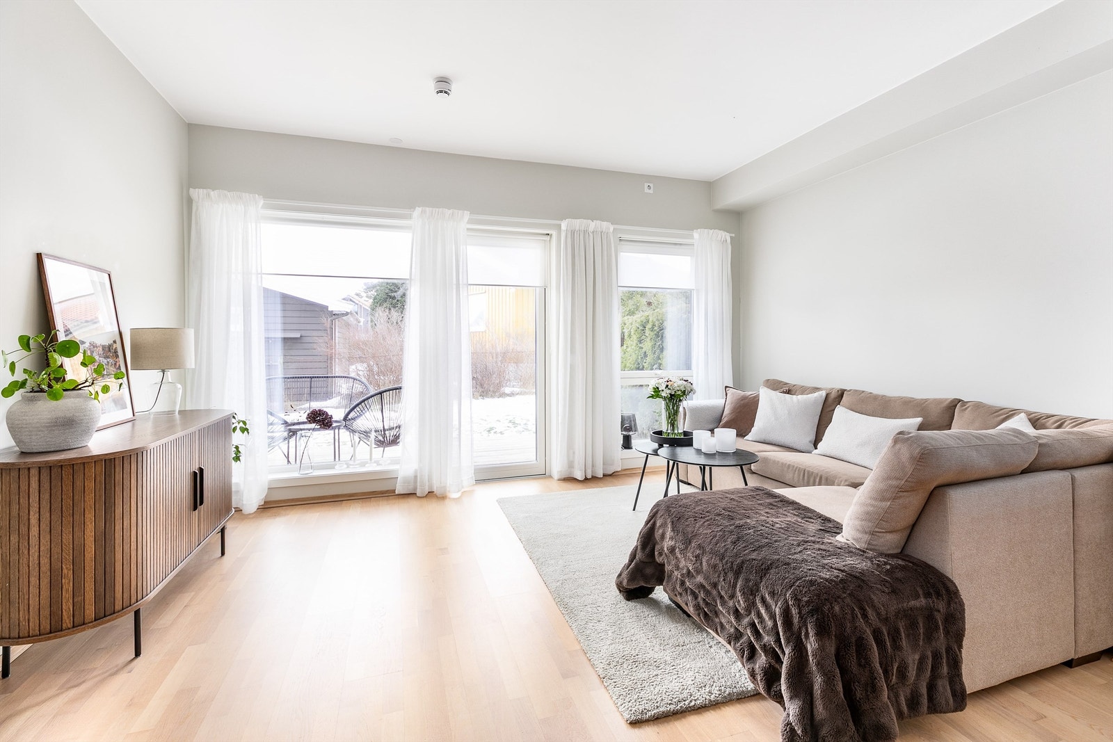 Mosseveien 9B formidles av Krogsveen.
Fotograf; Børge Oppegård. Galleribilde