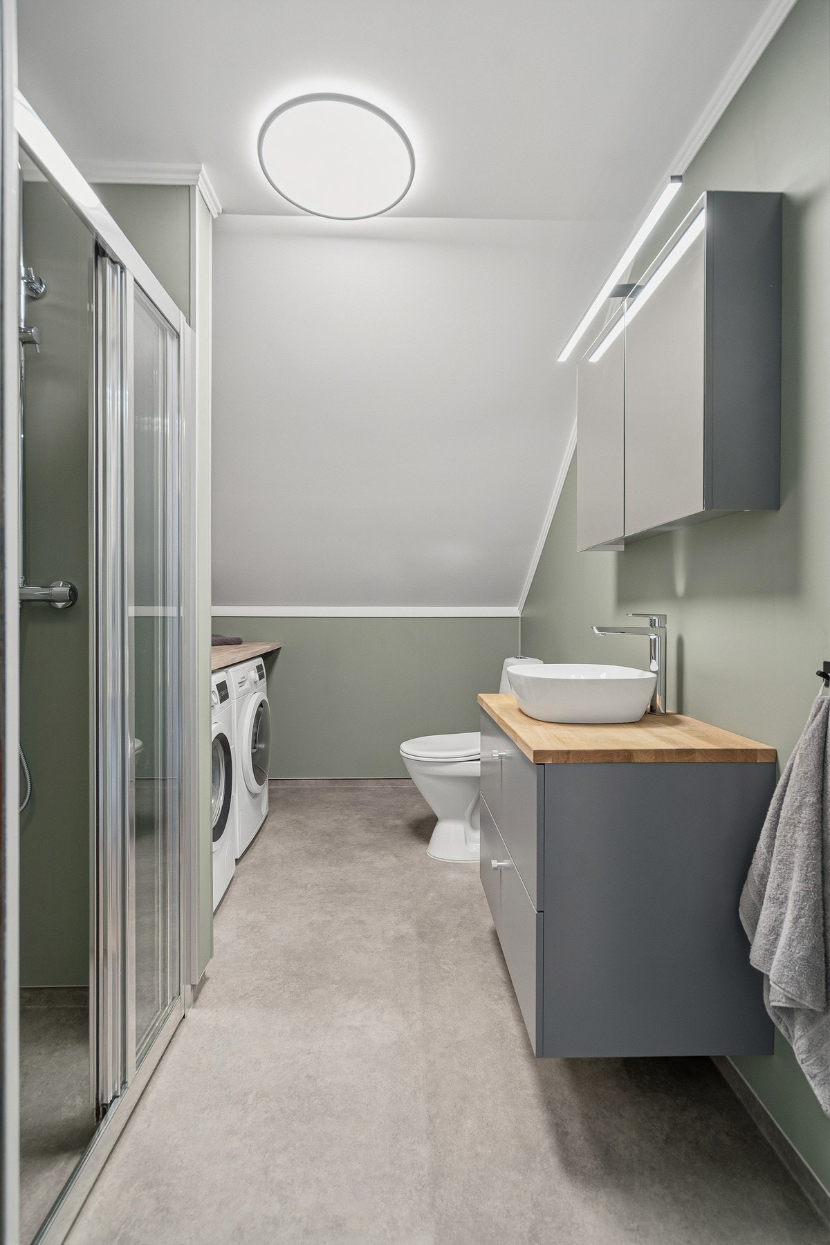 Bad i 2. etasje Galleribilde