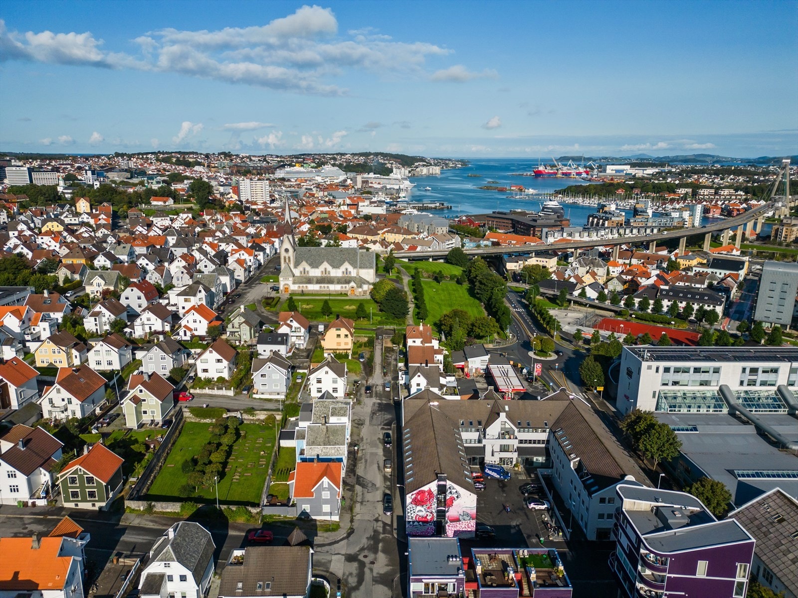 Har du leilighet i Haugesundsgata 7 - bor man nær et pulserende og spennende sentrum med godt utvalg av restauranter, cafeer og shoppinggater Galleribilde