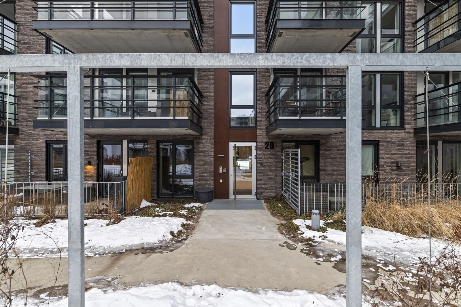 Fasade/inngangsparti Galleribilde