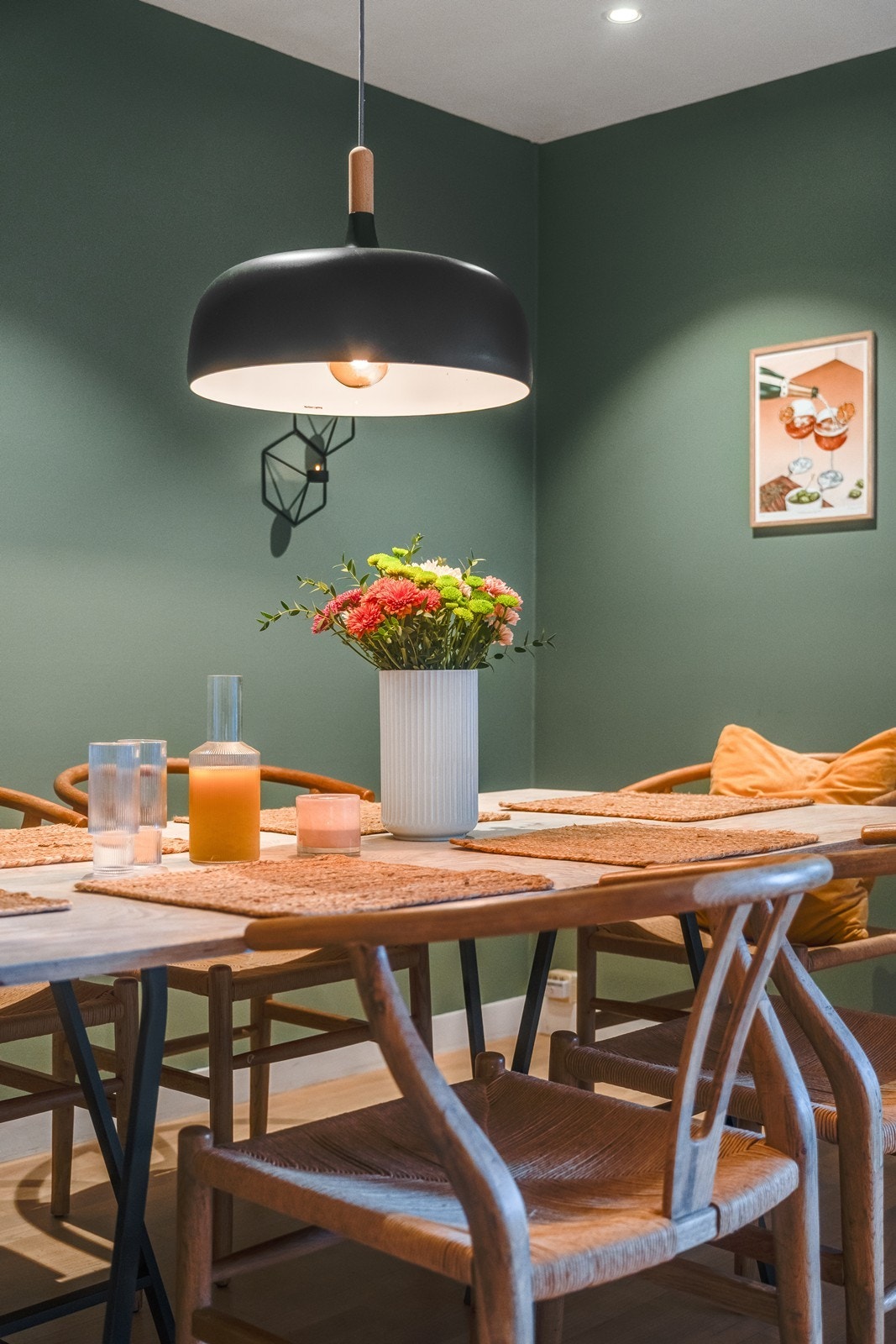 Perfekt for hyggelige måltider og sosiale sammenkomster. Galleribilde