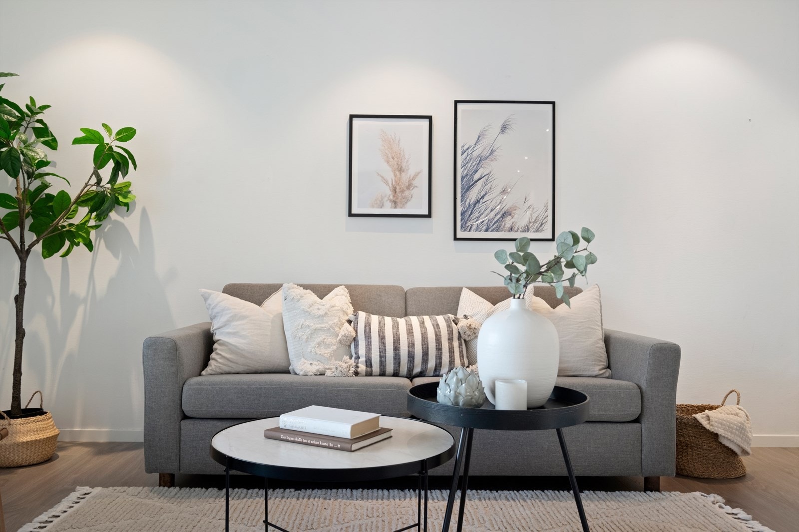 Pen stue Galleribilde