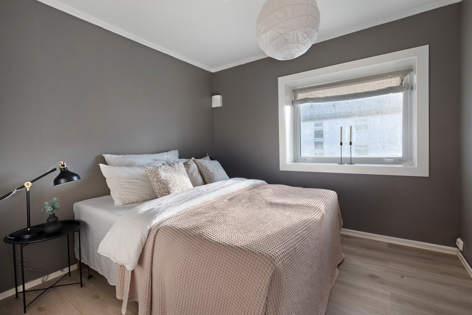 Soverom II Galleribilde