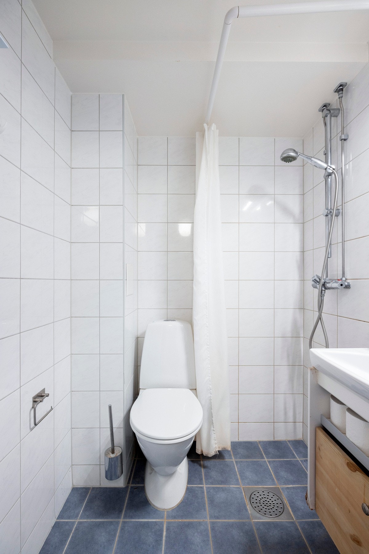 Pent og funksjonelt bad fra 2012! Badet ble oppgradert i regi av borettslaget. Galleribilde