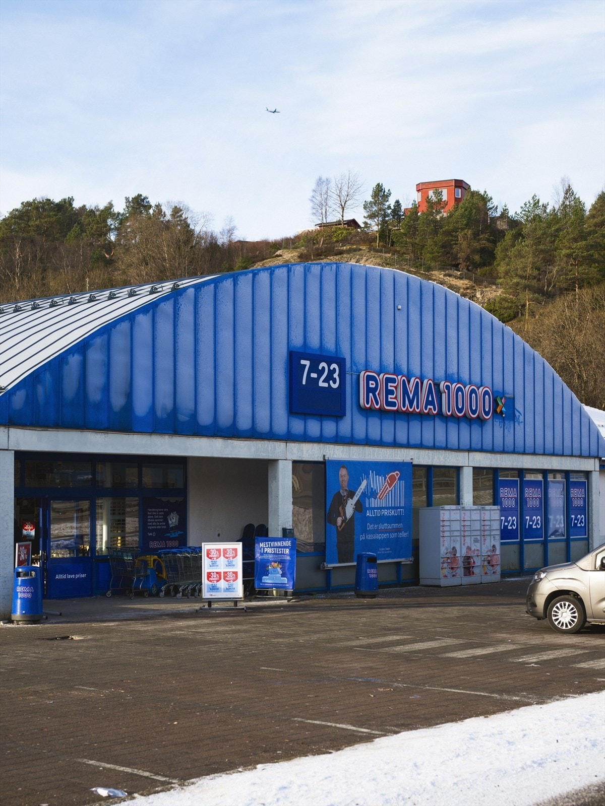 Ukeshandelen tas på Rema 1000 Myrholtet eller Kiwi Spelhaugen Galleribilde