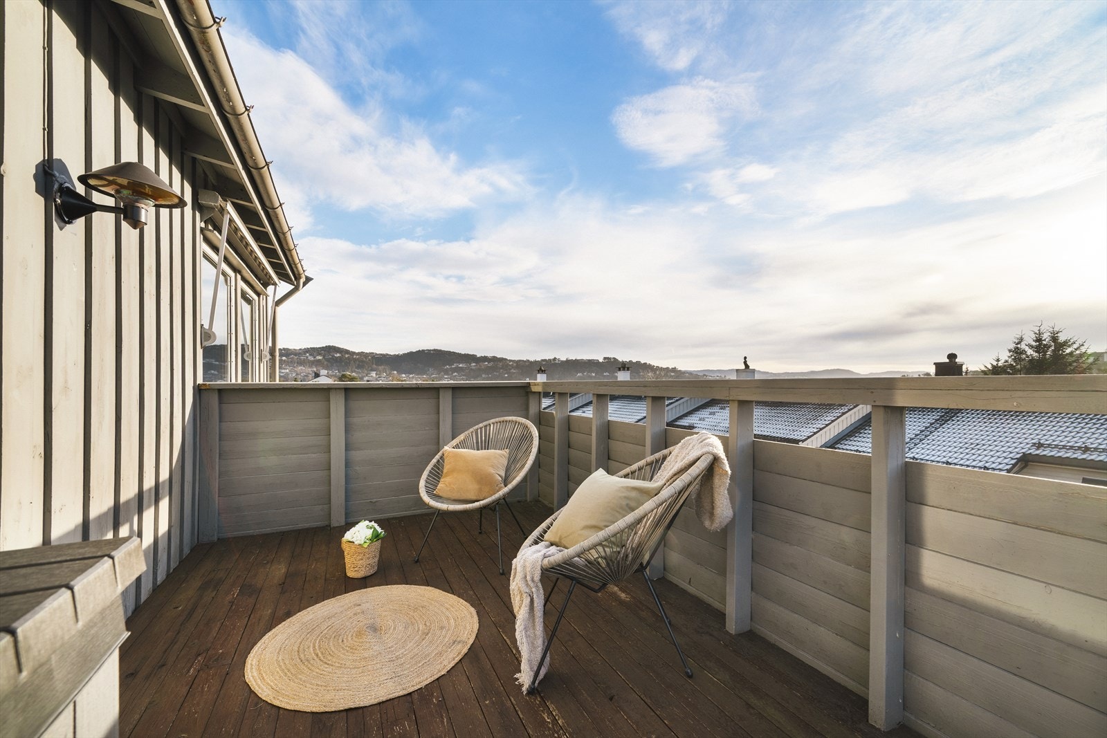 Her kan solen nytes fra tidlig ettermiddag til solnedgang Galleribilde