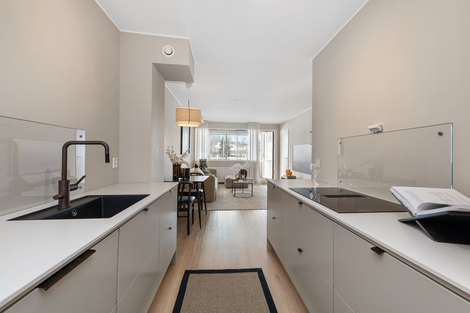 Påkostet og moderne kjøkken Galleribilde