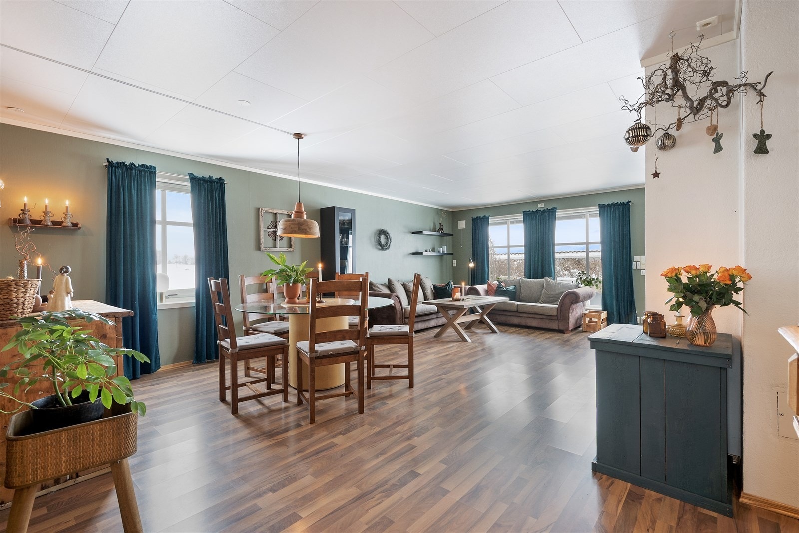 Godt med dagslys inn. Galleribilde