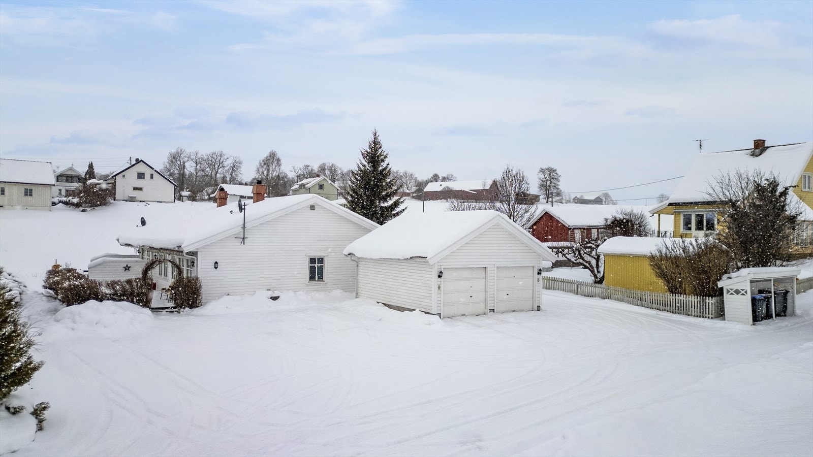 Biloppstillingsplass i garasje. Galleribilde