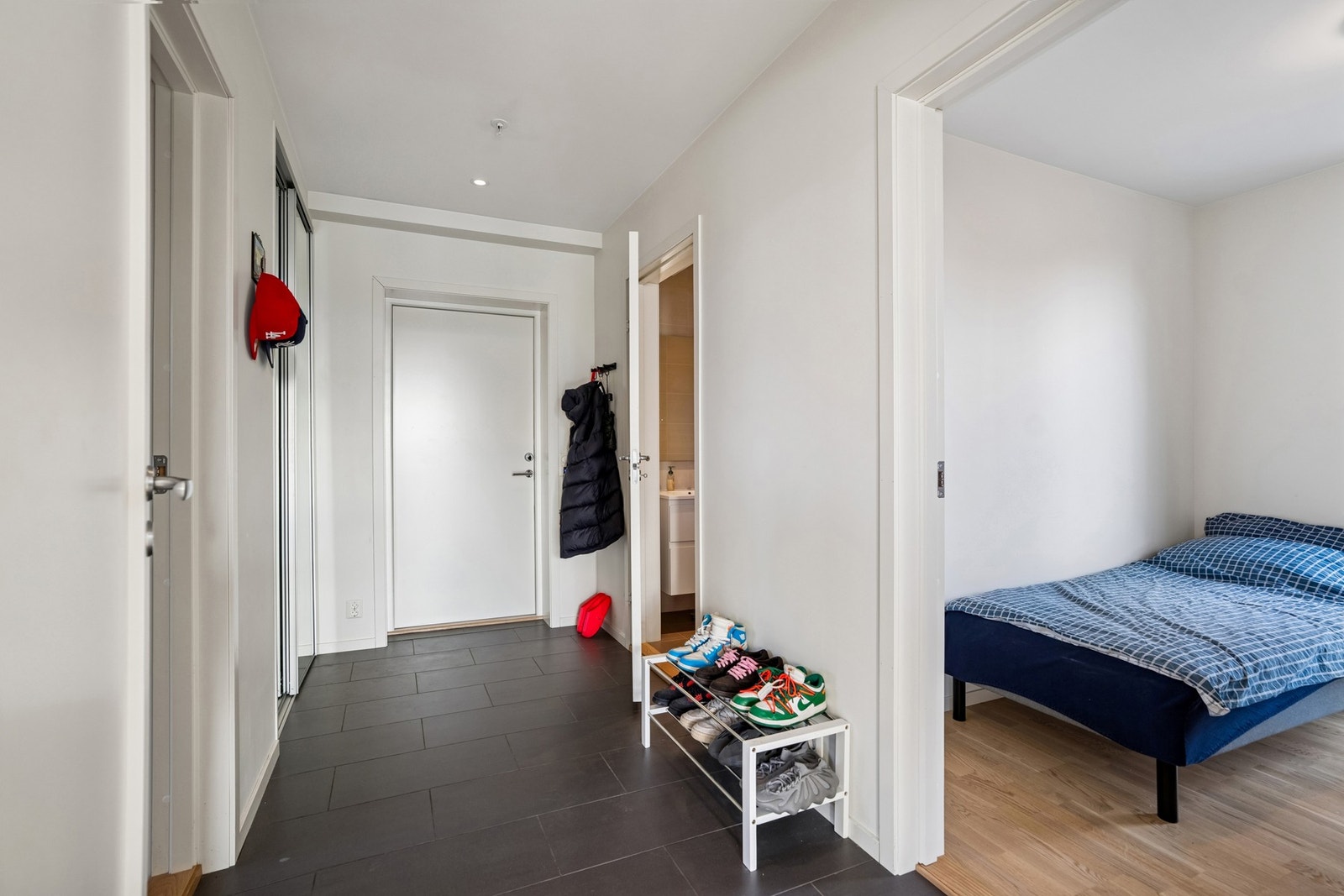 Leiligheten har en praktisk planløsning. Galleribilde