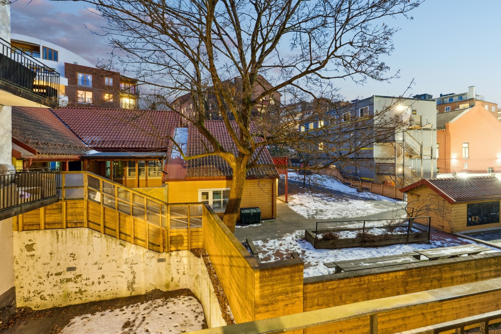 Utsikt fra balkong. Galleribilde