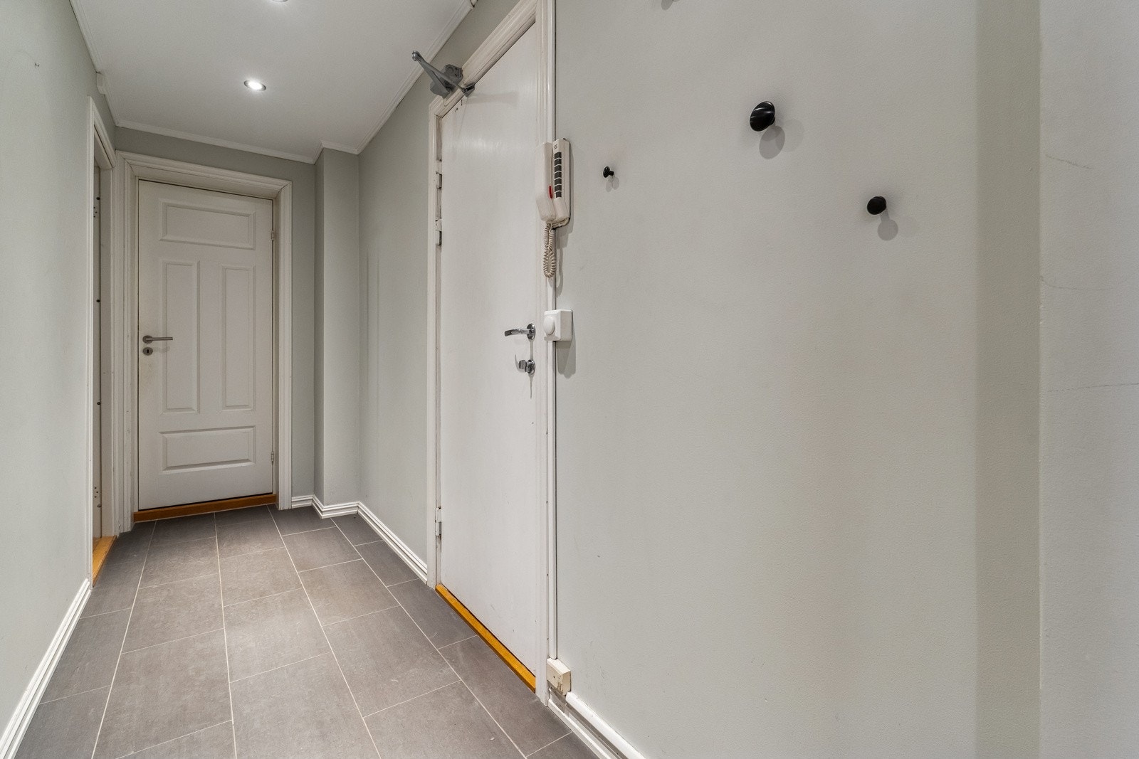 Entré. Galleribilde