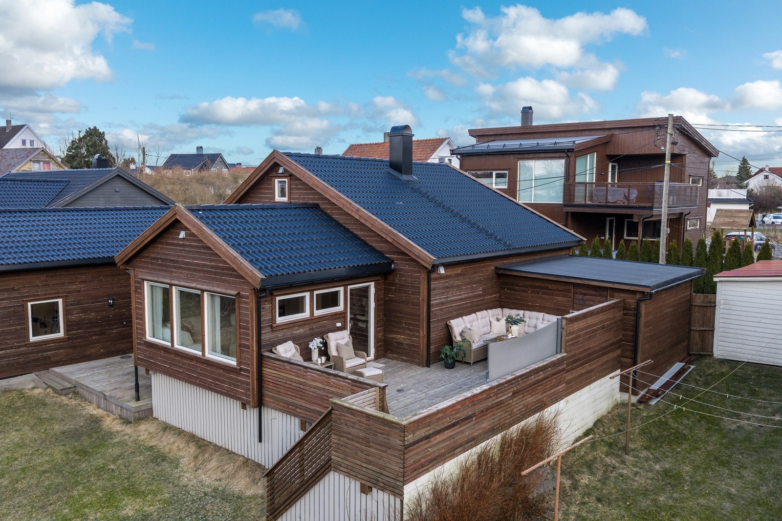 Velkommen til Kapellvegen 13 - presentert av eiendomsmegler Lars Erik Sørgård v/ Aktiv Haugesund. Fotograf: Vestbris. Galleribilde