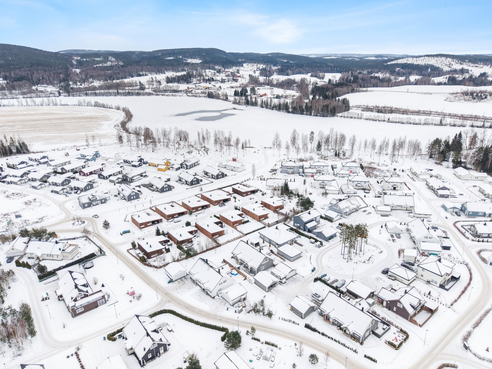 Kort vei til Glomma, med fikse og turmuligheter. Galleribilde