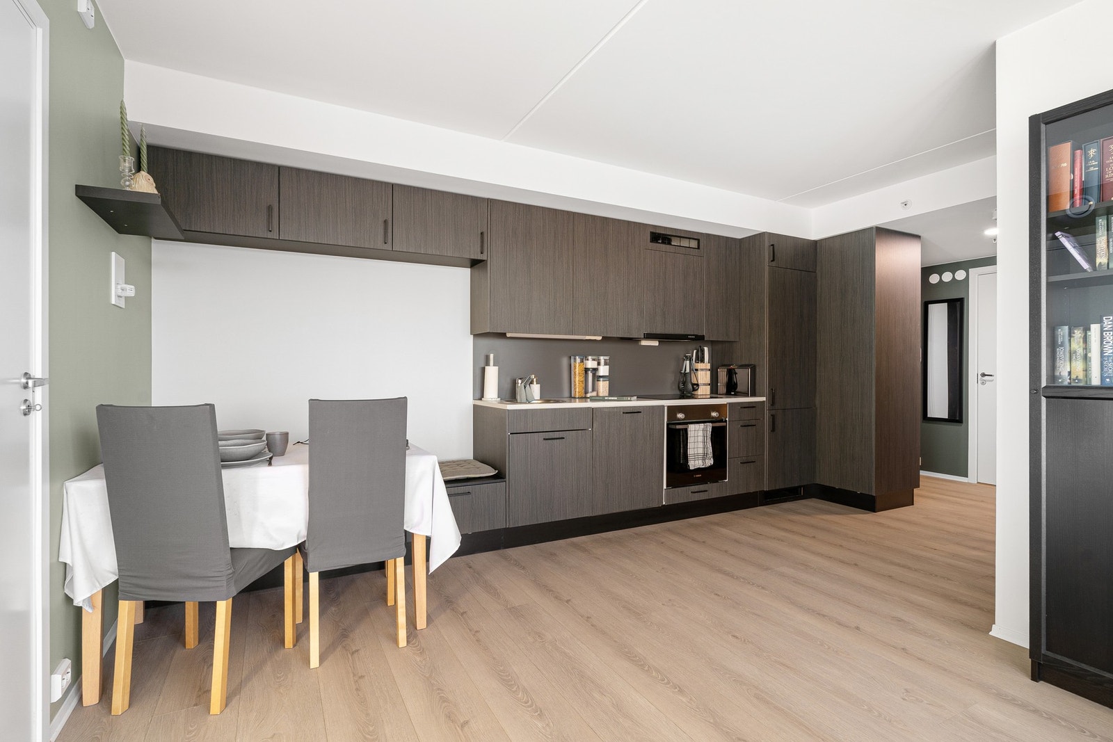 God plass til ønsket spisebord. Galleribilde