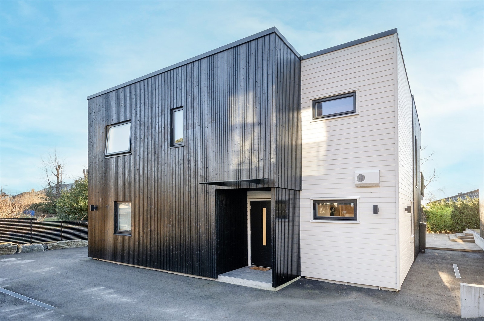 Inngangsparti Galleribilde