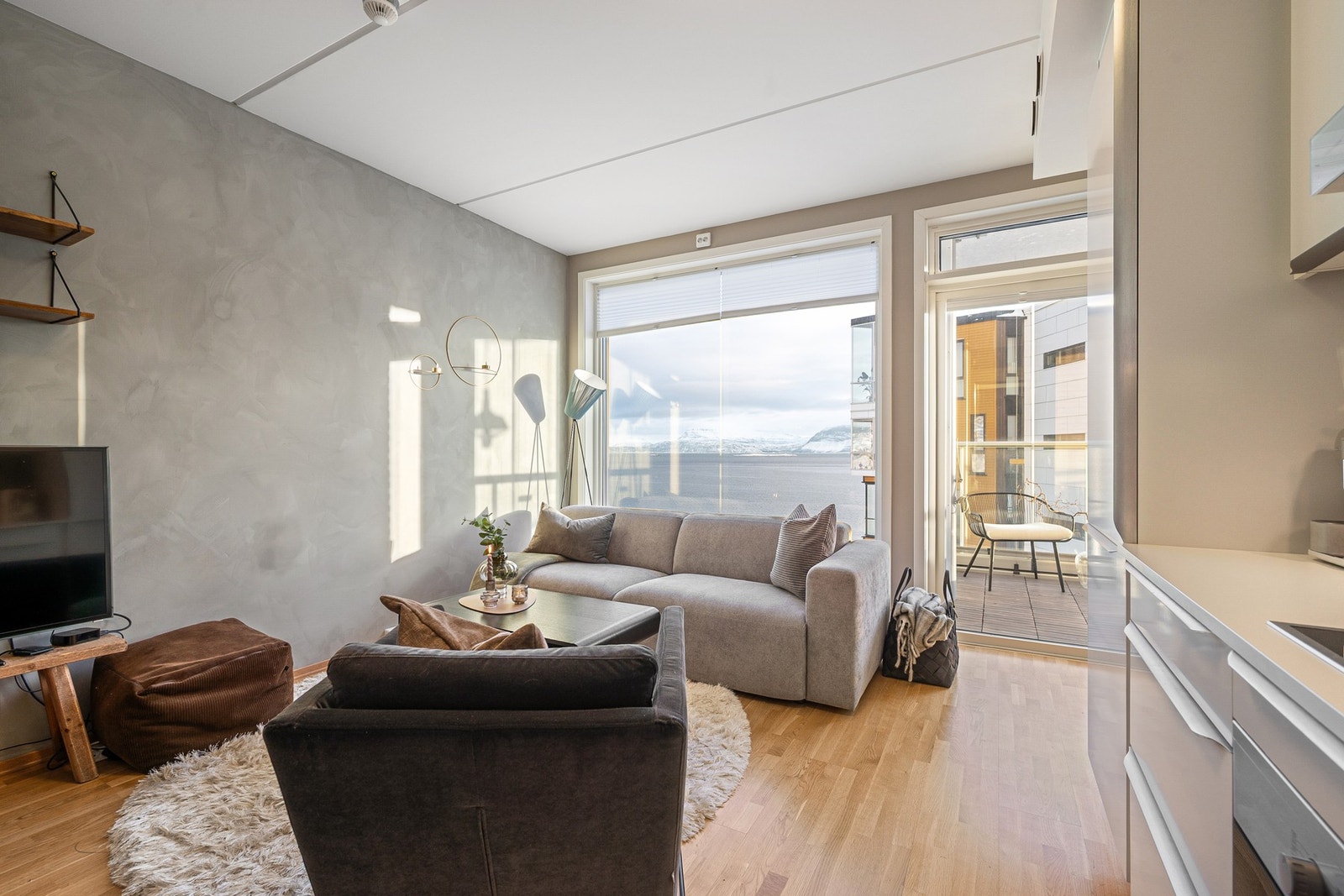 Leiligheten ligger i 7.etasje og har flott utsikt Galleribilde