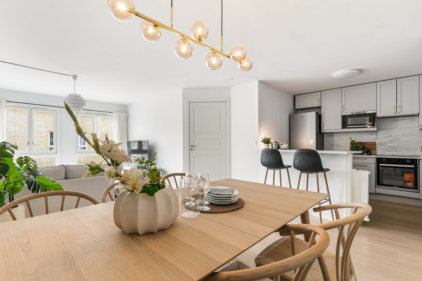 Kjøkkeninnredning fra 2010 i regi av tidligere eier. Galleribilde