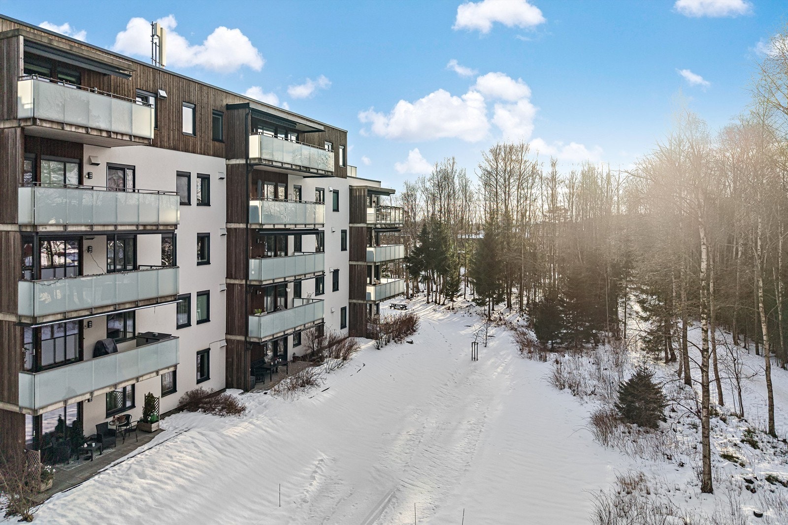 Leiligheten har en attraktiv beliggenhet like utenfor Ski sentrum Galleribilde