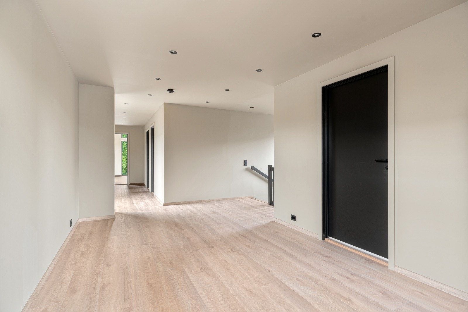 Gang/hall 2. etg. Galleribilde