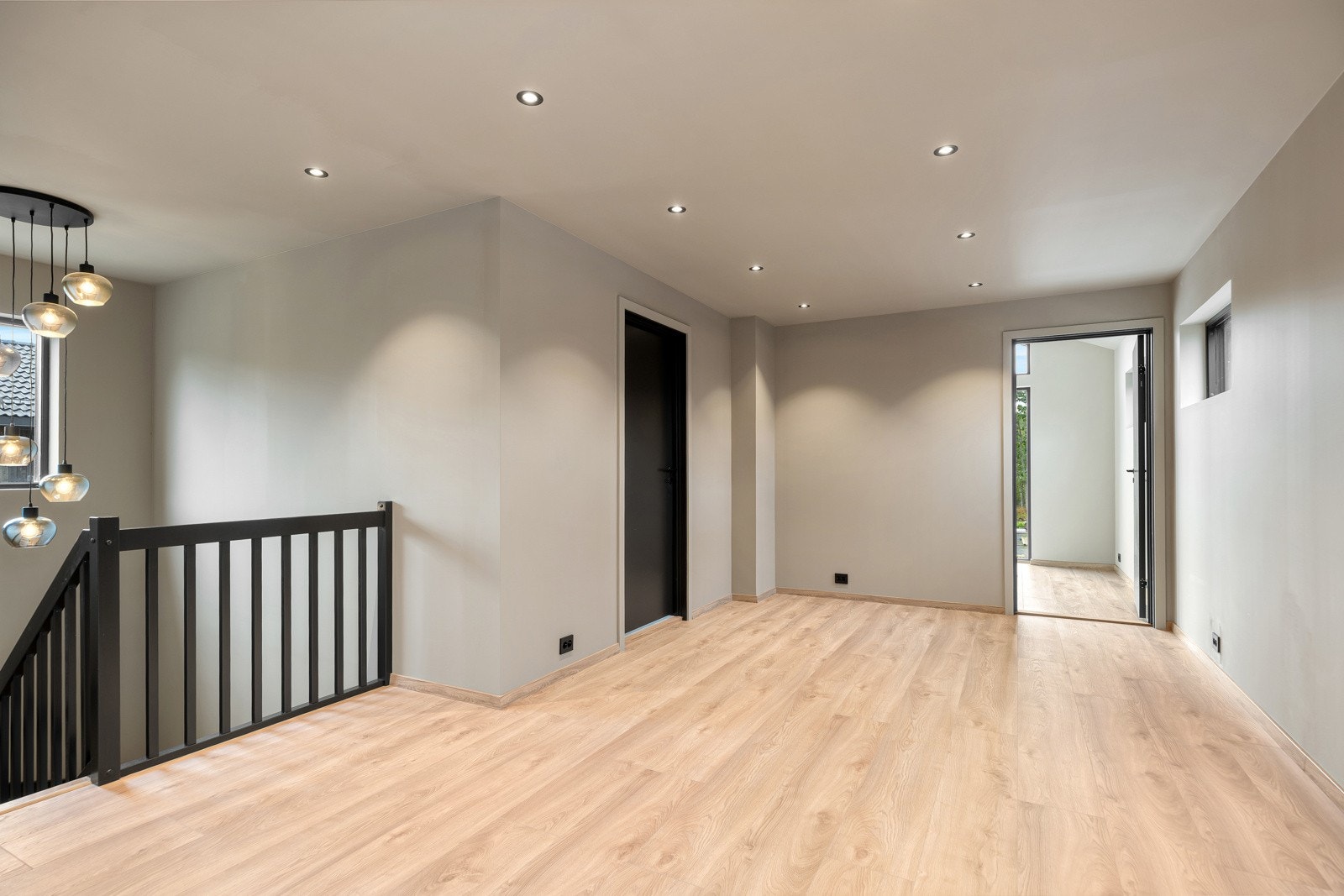 Gang/hall 2. etg. Galleribilde