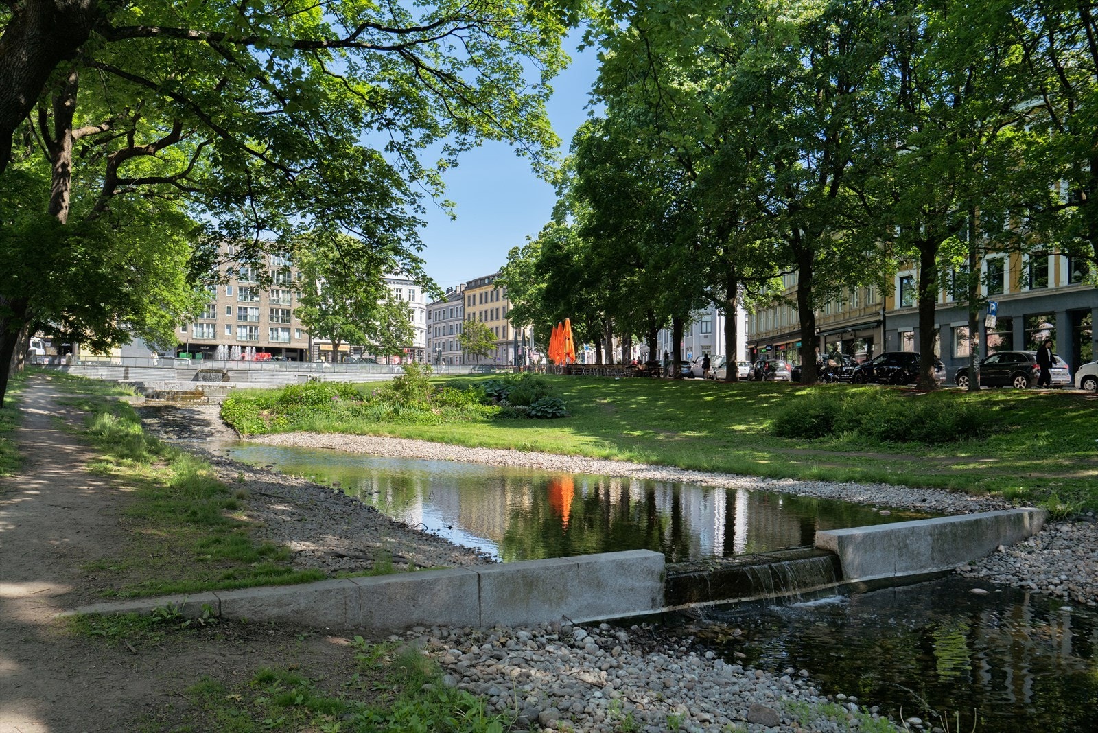 Rett utenfor døren finner du Akerselva, som byr på flotte tur- og rekreasjonsmuligheter. Galleribilde