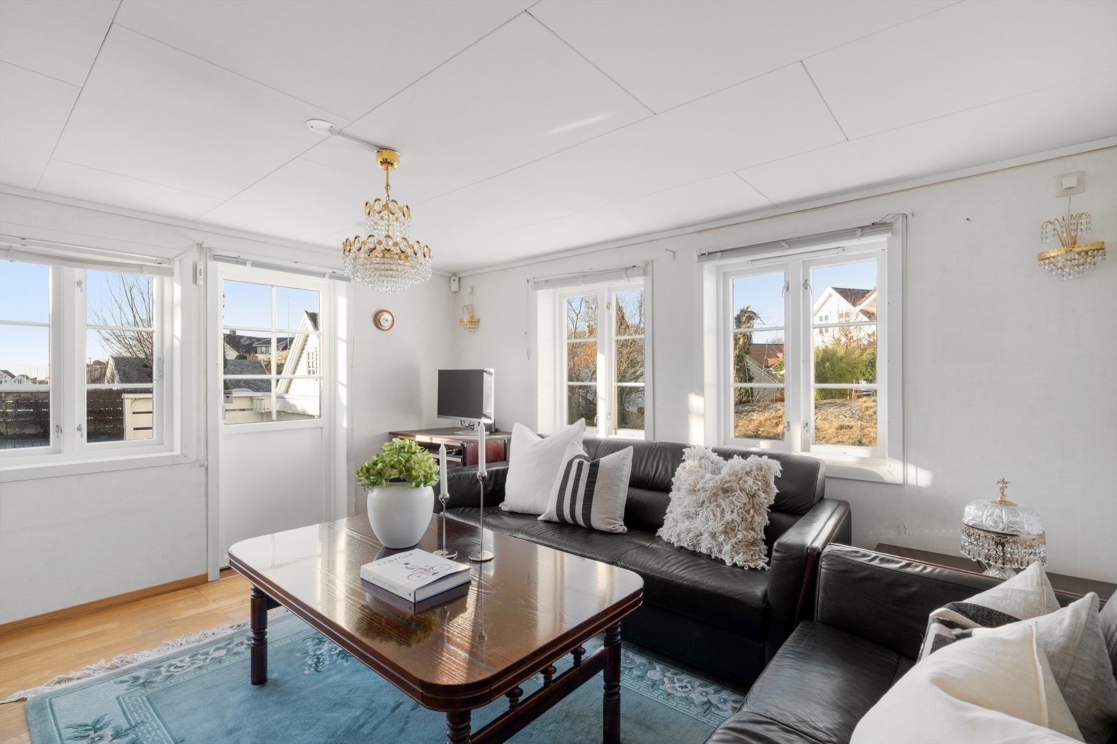 Utgang til uteområdene. Galleribilde