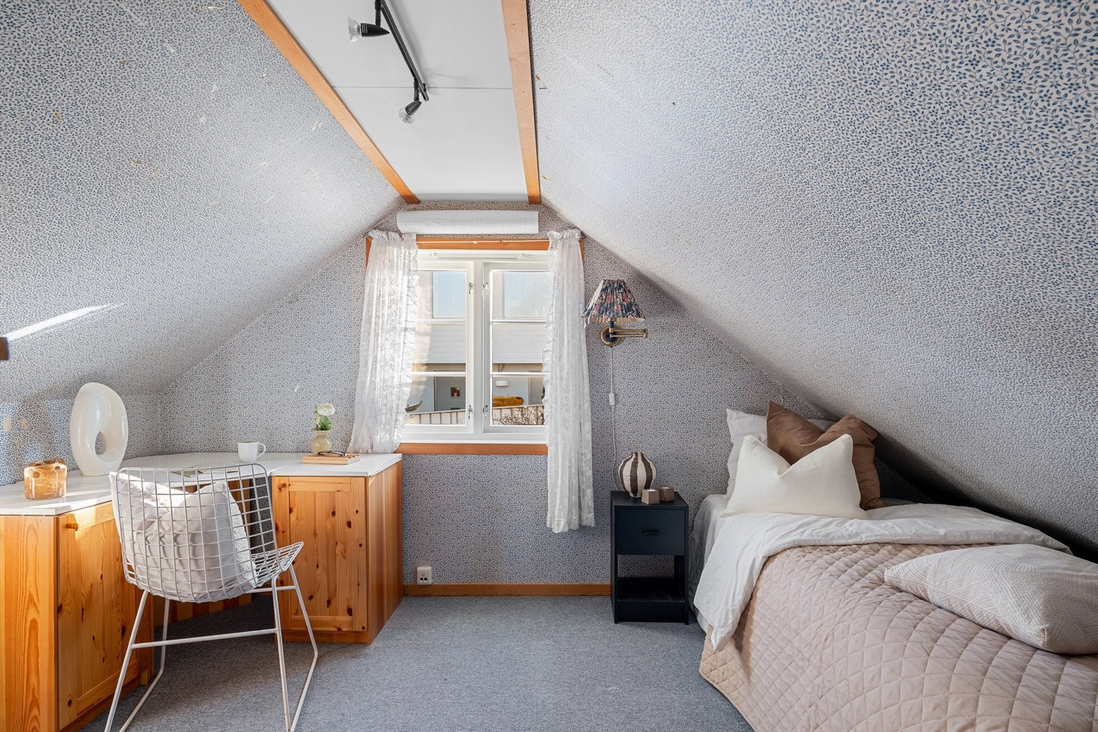 Soverom. Galleribilde