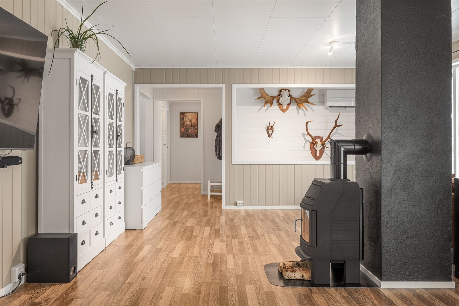 Det er også montert luft-til-luft varmepumpe fra 2024 som sørger for en god og jevn varme på vinterstid. Galleribilde