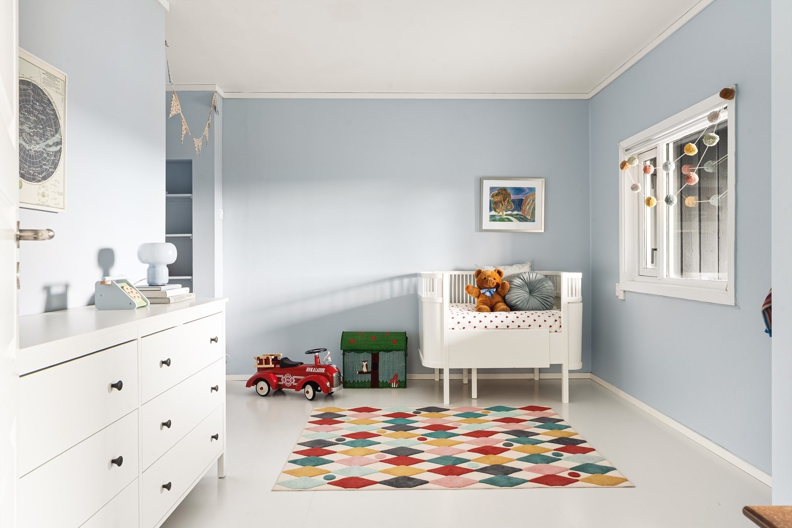 Det andre soverommet i underetasjen er på 13,6 m². Galleribilde