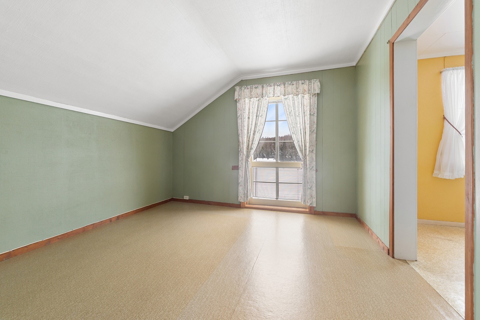 Stue i 2. etasje. Galleribilde