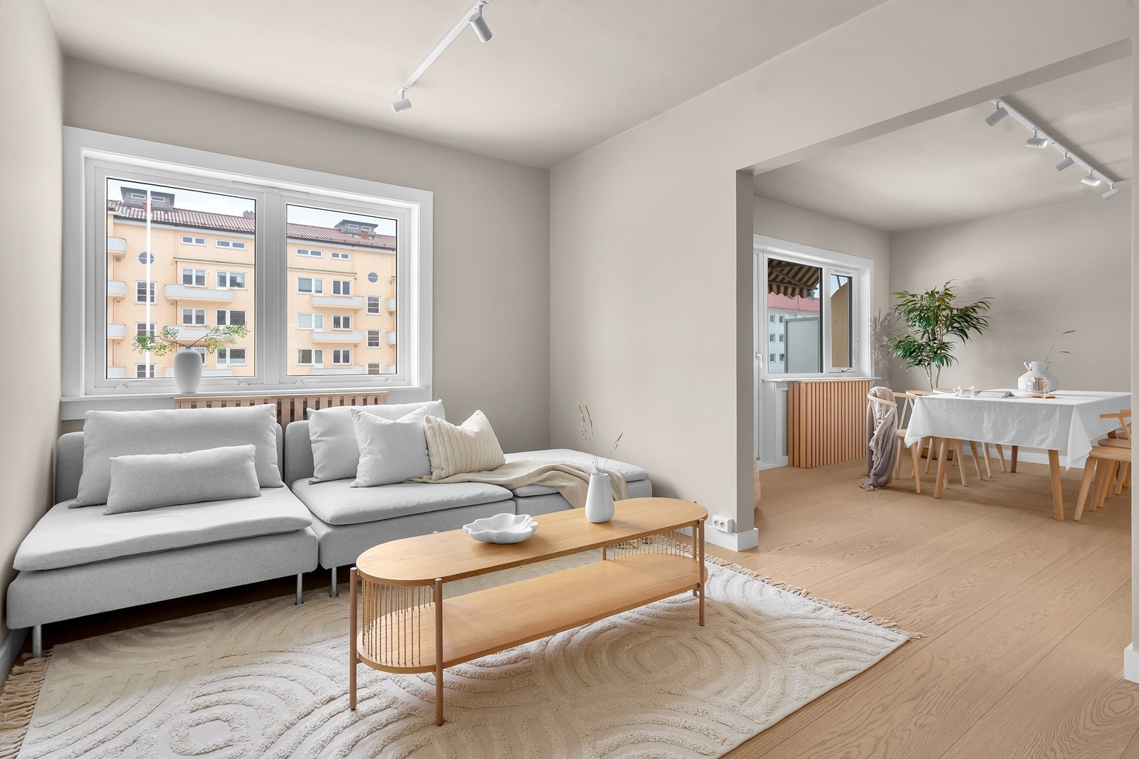 Lys og delikat oppusset leilighet Galleribilde