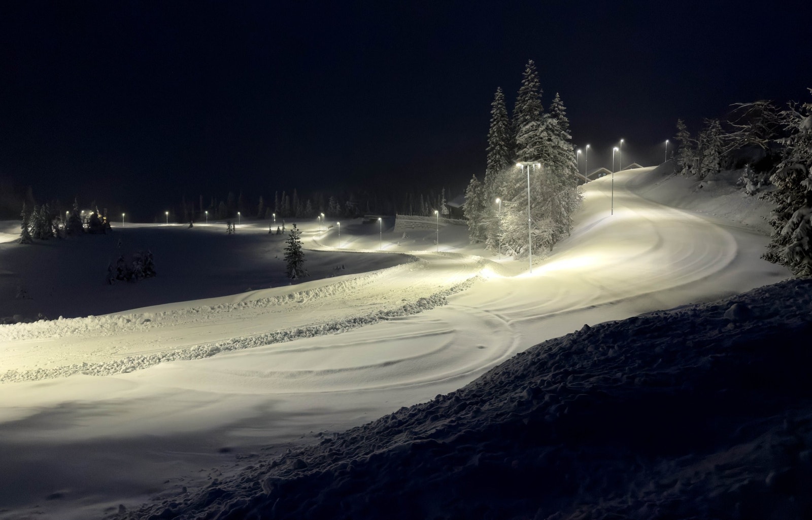 Lysløype og rulleskiløype i nærheten Galleribilde