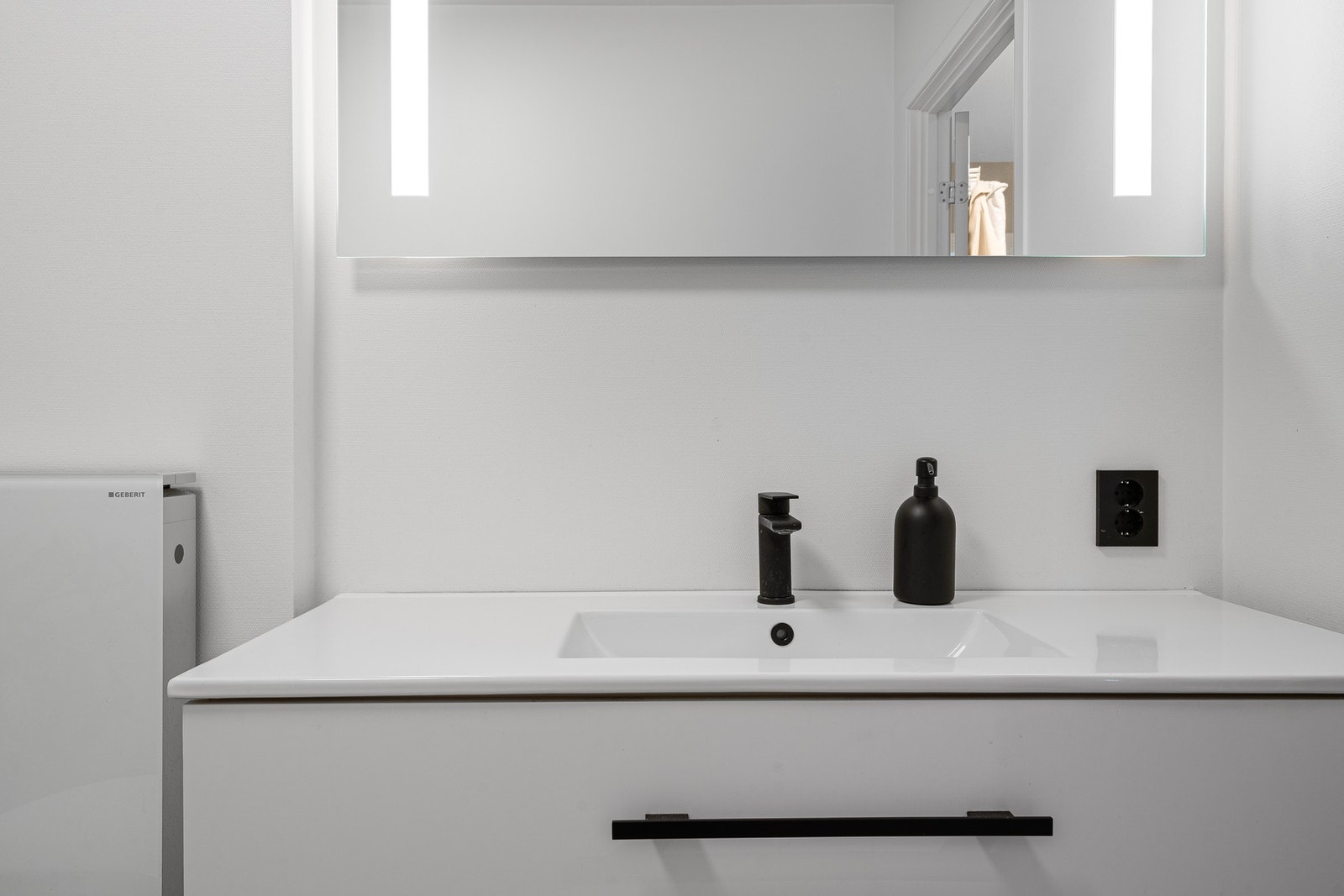 Moderne og oppgradert bad. Gulvvarme. Galleribilde