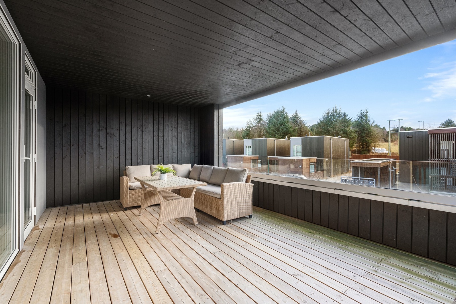 Har kan man nyte gode solforhold samtidig som man sitter skjermet til. Galleribilde