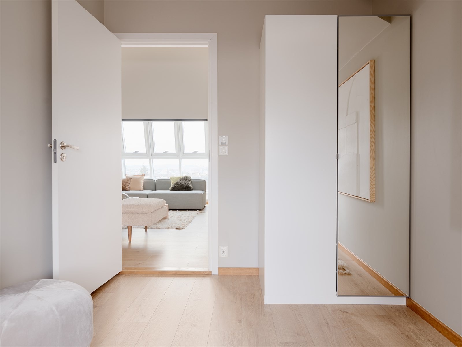 Rommets utforming gir flere innredningsmuligheter. Galleribilde