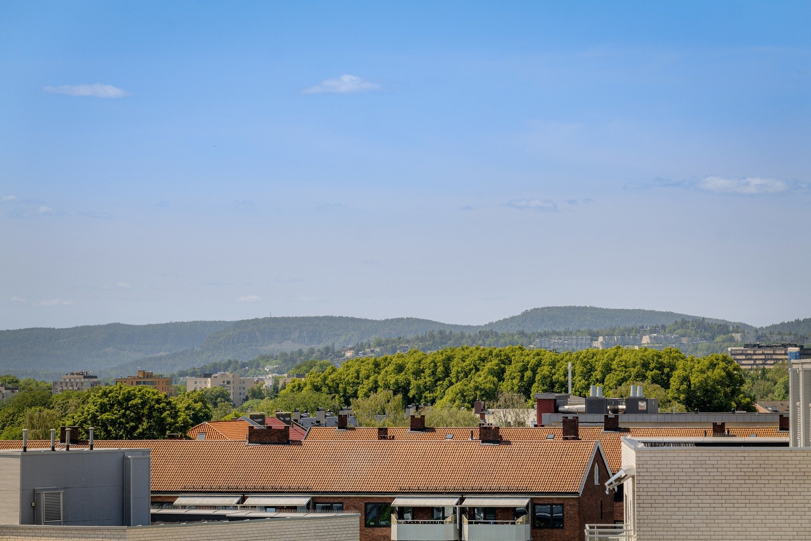 Fra takterrassen har du panoramautsikt over Oslo by. Galleribilde