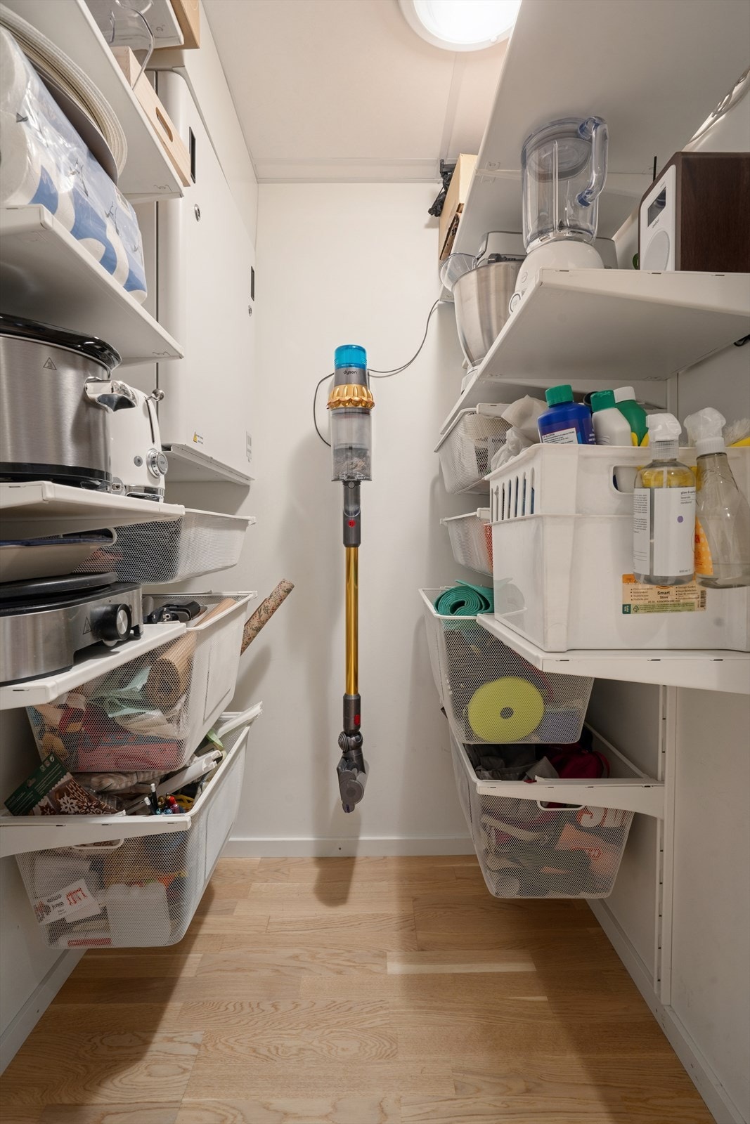 Innvendig bod på ca. 2 m². Galleribilde