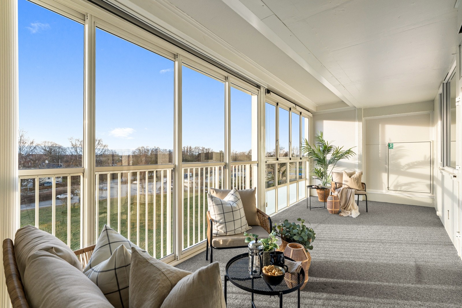 Velkommen til Rektor Berntsens gate 11A - en leilighet med sentral beliggenhet og kort vei til det meste du trenger i hverdagen. Galleribilde