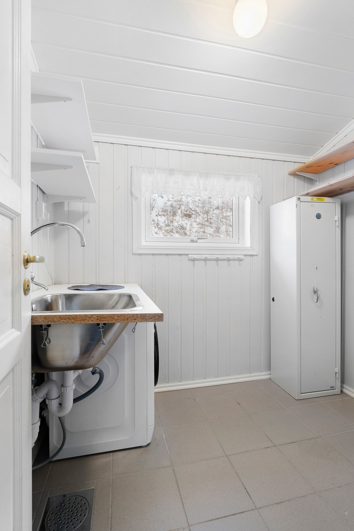 Vaskerom Galleribilde