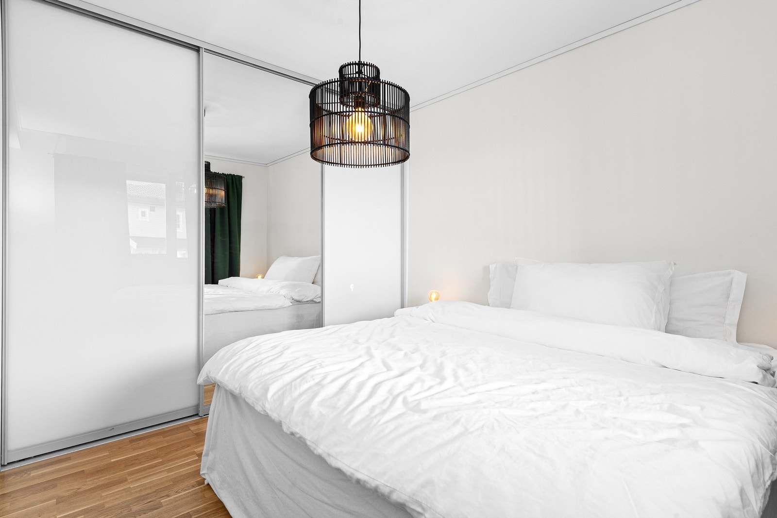 Det er to soverom i leiligheten Galleribilde