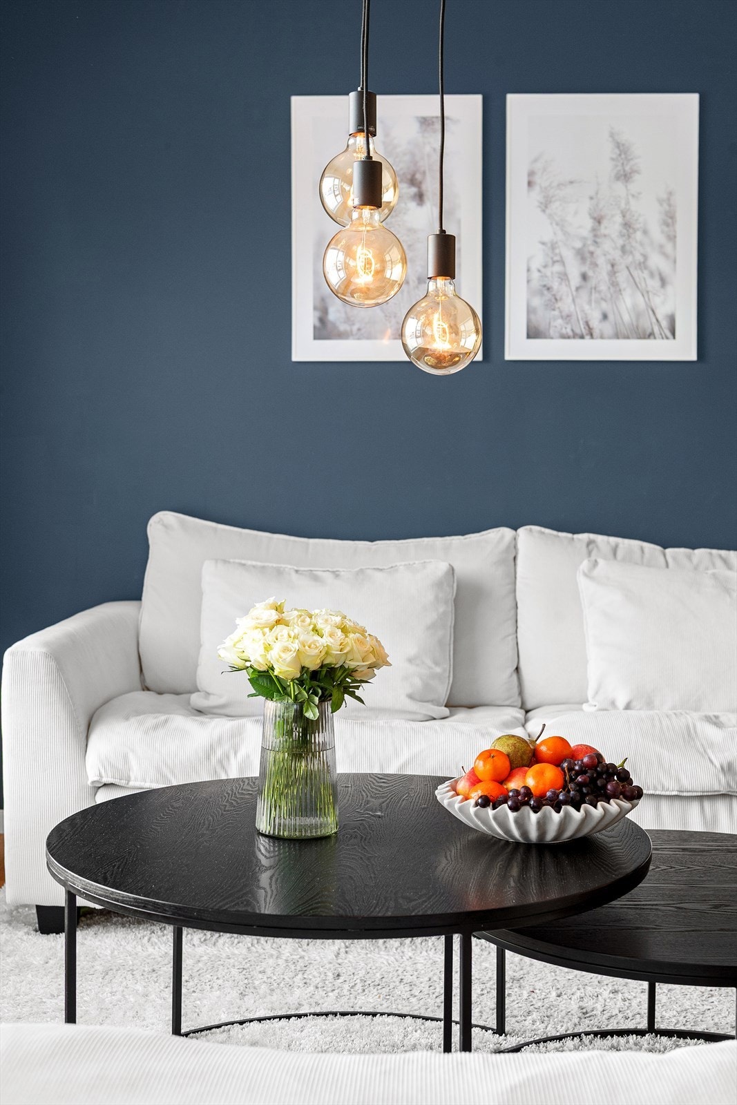 Selveierleilighet i en firemannsbolig oppført i 2014, hvor den aktuelle leiligheten er beliggende i 1. etasje mot øst Galleribilde