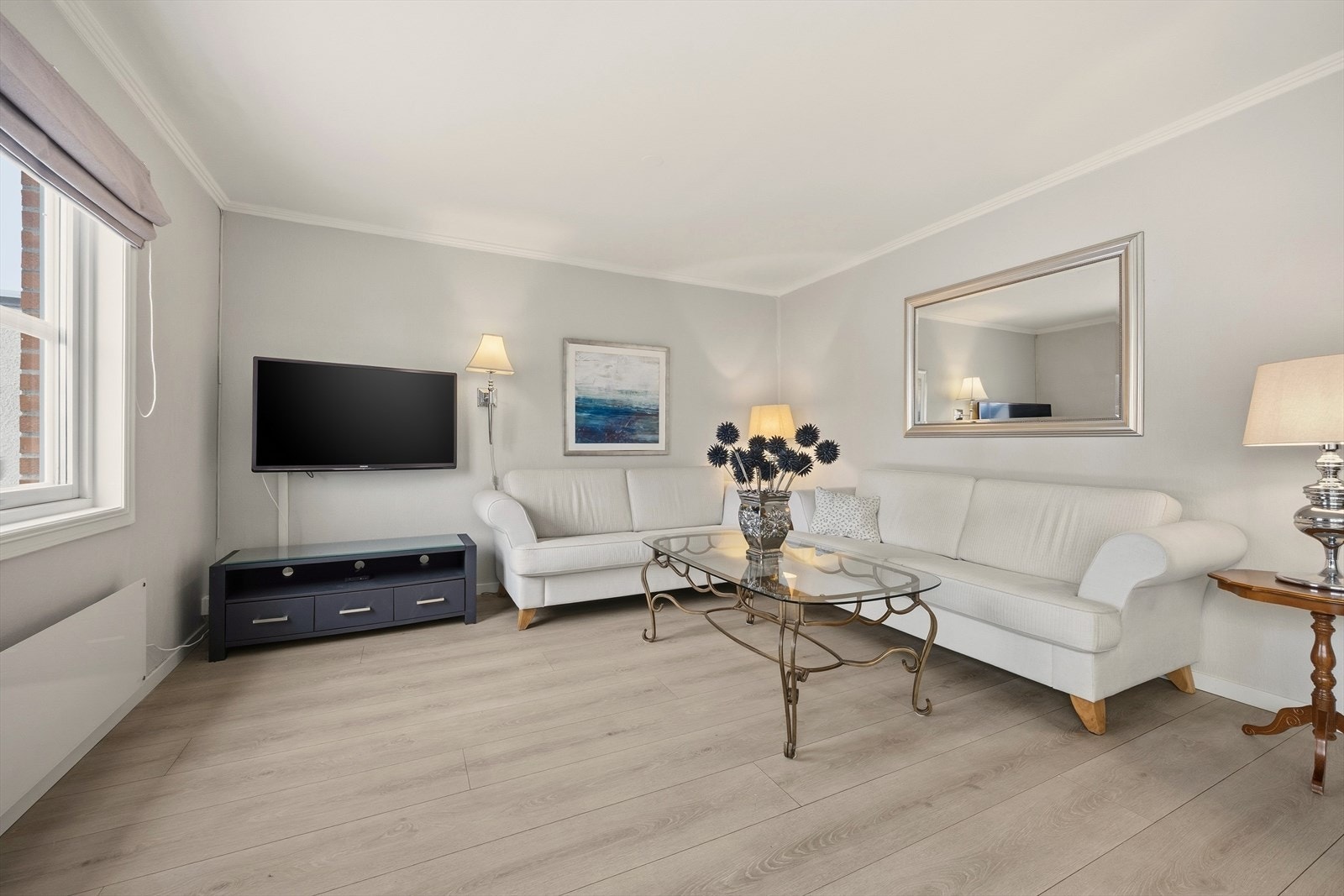 Lyst og pent Galleribilde