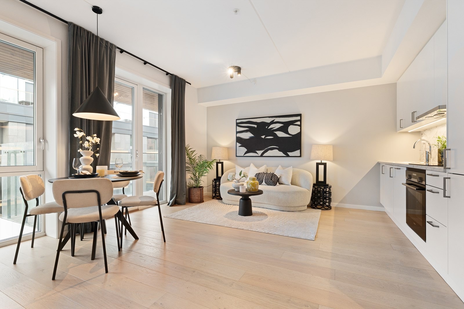 Nordvik ved Kristoffer Mjåtveit har gleden av å presentere Dronning Eufemias gate 59! Foto: Trond Walsø. Galleribilde