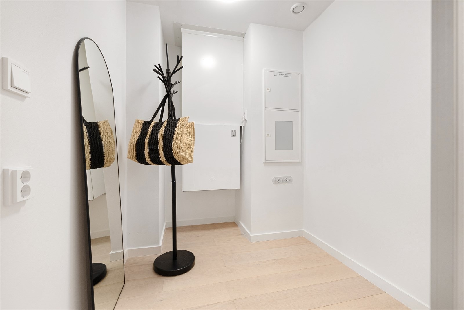 Fra gangen er det direkte adkomst til den innvendige boden. Galleribilde