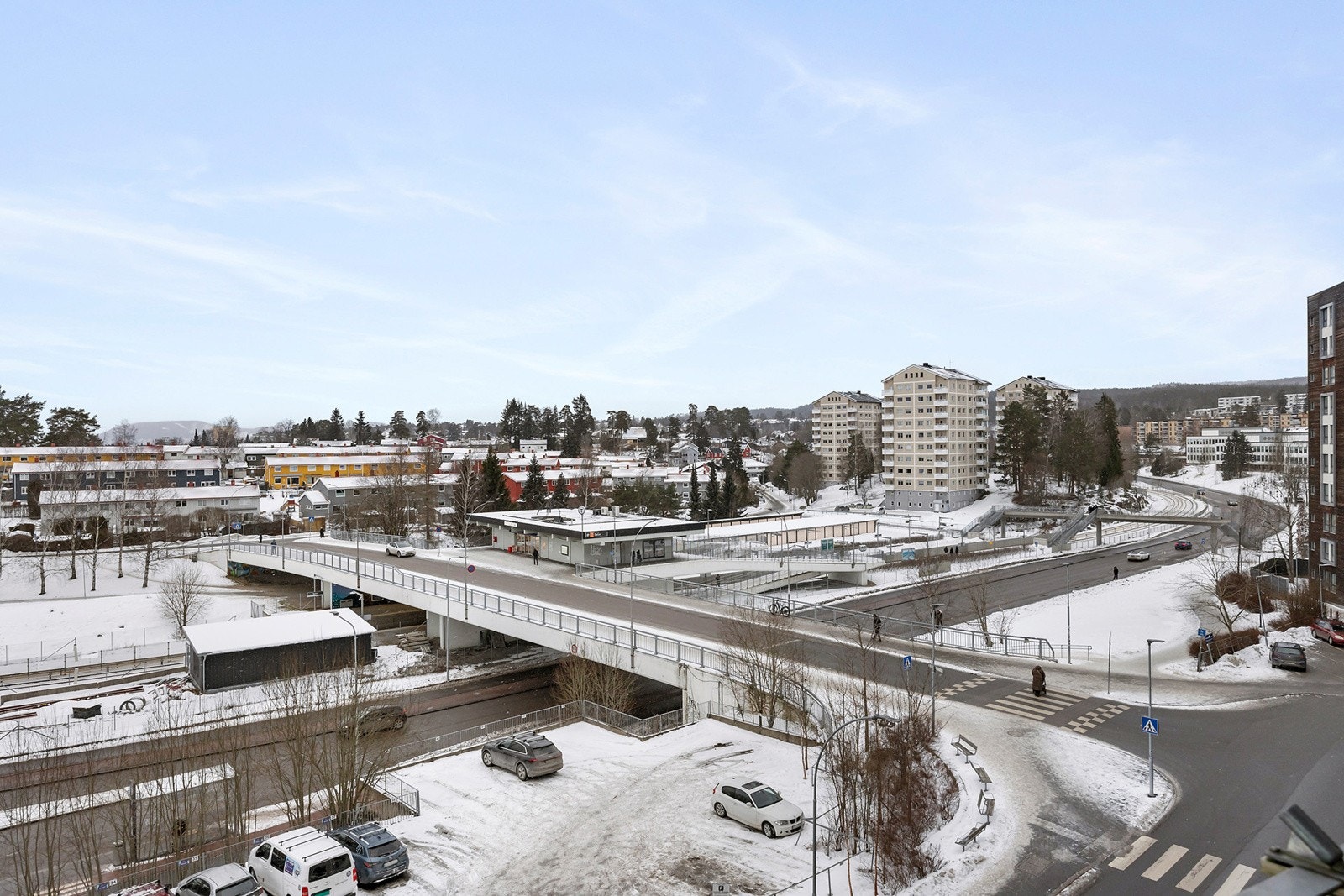 Bøler T-bane er kun noen minutter unna leiligheten. Galleribilde