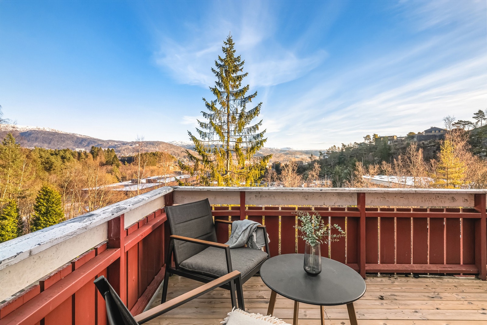 Dette er en lekker eierleilighet over to plan! Galleribilde