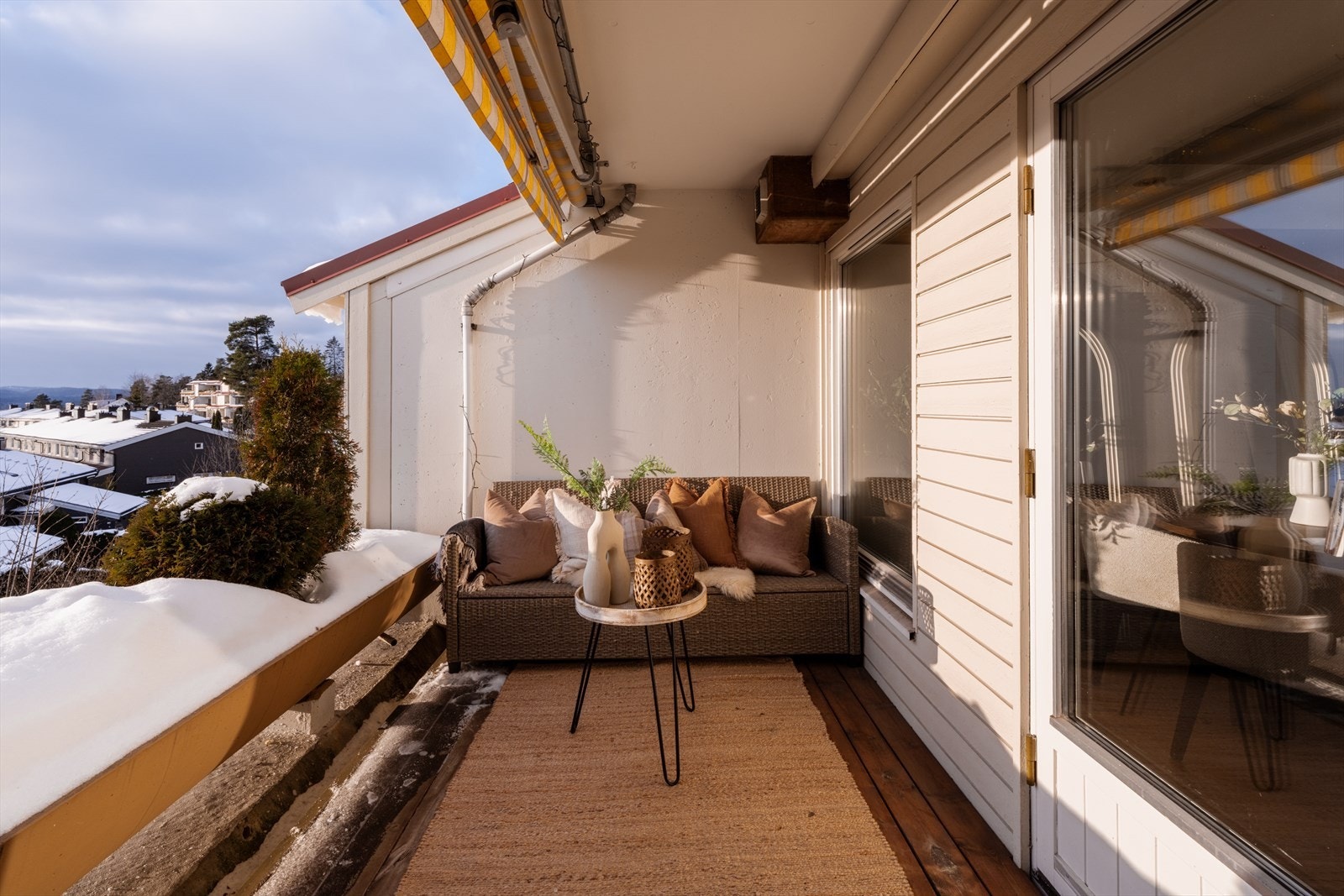 Her er det god plass til utemøblement, grill og beplantning. Galleribilde