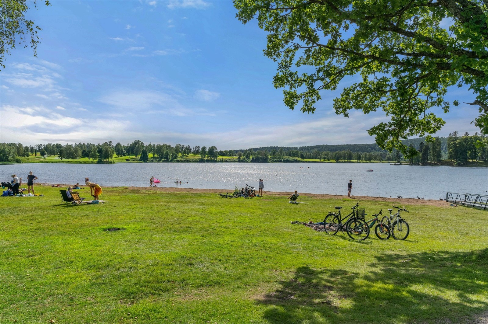 Bogstad badeplass som ligger en kort sykkeltur fra leiligheten. Galleribilde